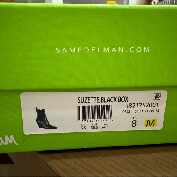 ✨NWT✨ Sam Edelman - Suzette Buckle Western Booties, Size 8 - Picture 8 of 9